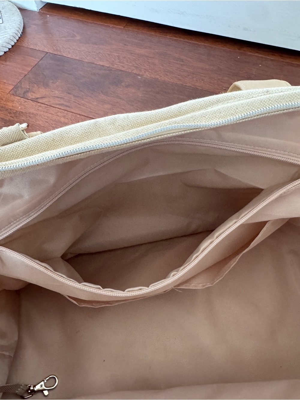 BÉIS Original Canvas Weekender Bag | Travel Carry-On with Bottom Compartment - Picture 14 of 15